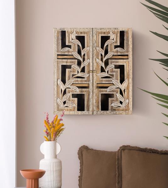 Étagère Mural Artisanale en Bois de Mango Massif 150 cm - Bibliothèque ou Vitrine avec Portes Ajourées à Motifs Sculptés Main et Fermeture Magnétique
